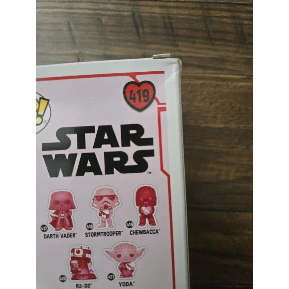 Funko Pop! Star Wars Chewbacca #419 Valentine Red Heart Figure 2020